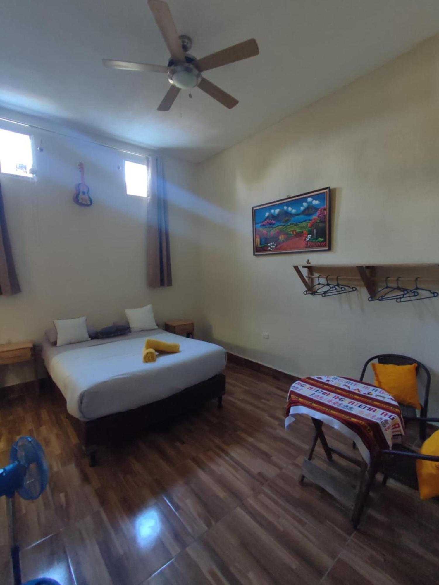 La Casa Colorada Pansiyon San Benito Dış mekan fotoğraf